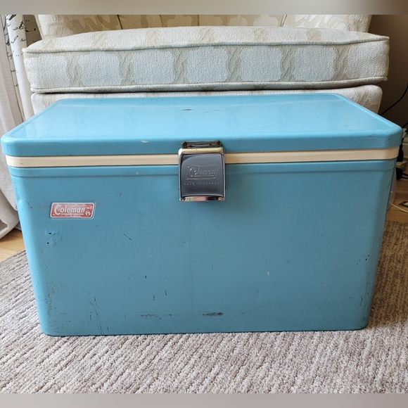 VINTAGE COLEMAN METAL COOLER RETRO BLUE WHITE INTERIOR MADE IN CANADA - Picture 15 of 15